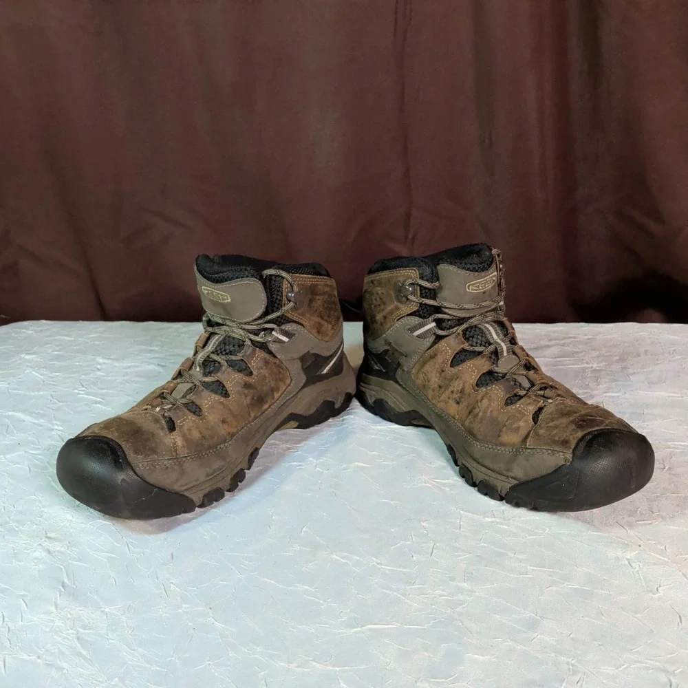 Keen Targhee lll Mid Boots Mens Size 9M Brown Leather Hiking Footwear Gorpcore